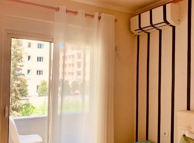 Family Tree - Water Available - Self Check In Lägenhetshotell