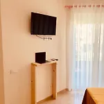 Family Tree - Water Available - Self Check In Hotel apartamentowy 3*