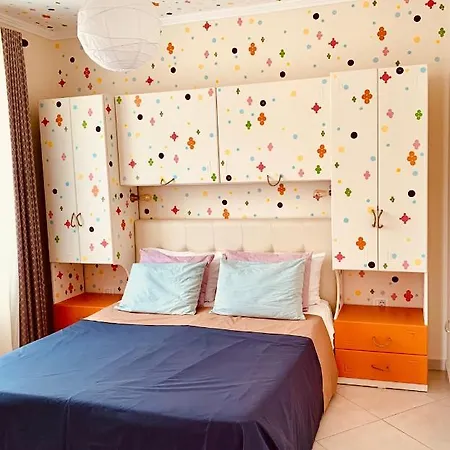 Family Tree - Water Available - Self Check In Golem (Tirana)