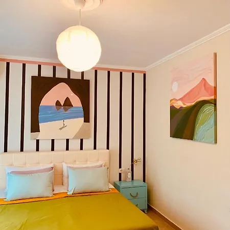 Family Tree - Water Available - Self Check In