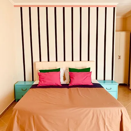 Aparthotel Family Tree - Quiet Area - Self Check In Golem (Tirana)