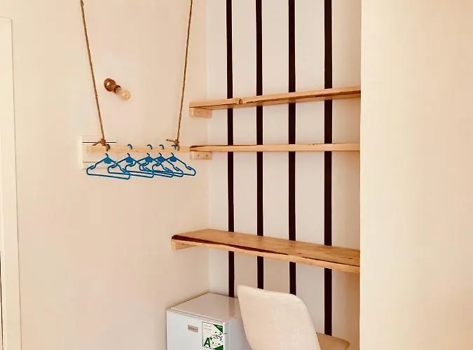 Family Tree - Water Available - Self Check In Aparthotel Golem (Tirana)