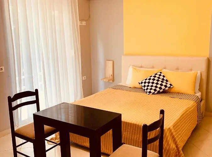 Апарт-отель Family Tree - Water Available - Self Check In Голем